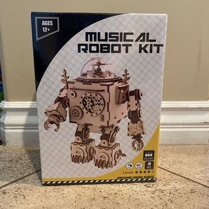 Musical Robot Kit NEW IN BOX
